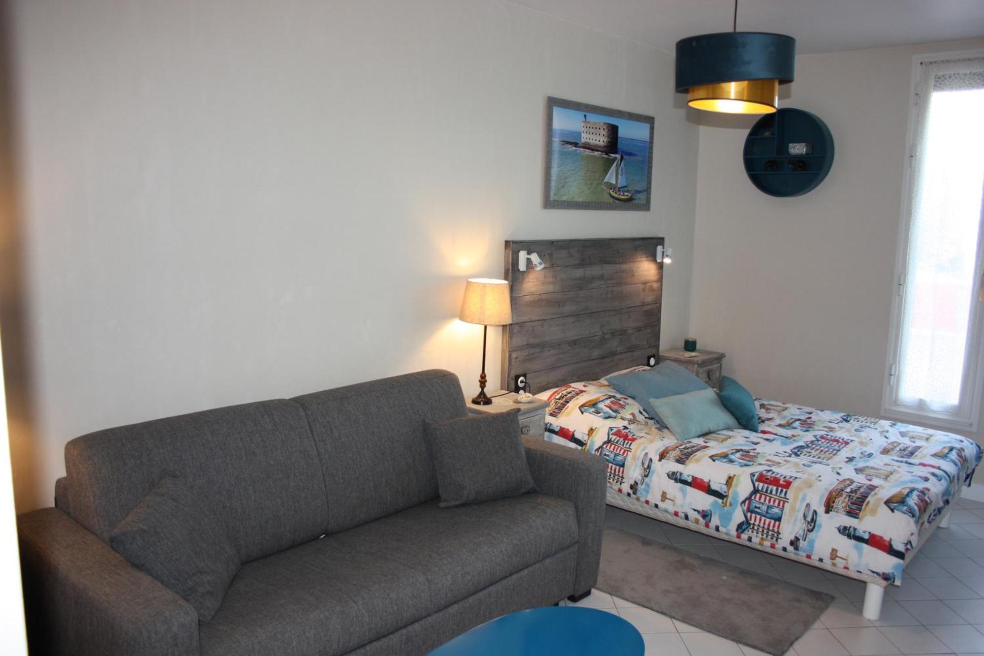 Les Pertuis Rochelais Bed & Breakfast Perigny  Exterior photo